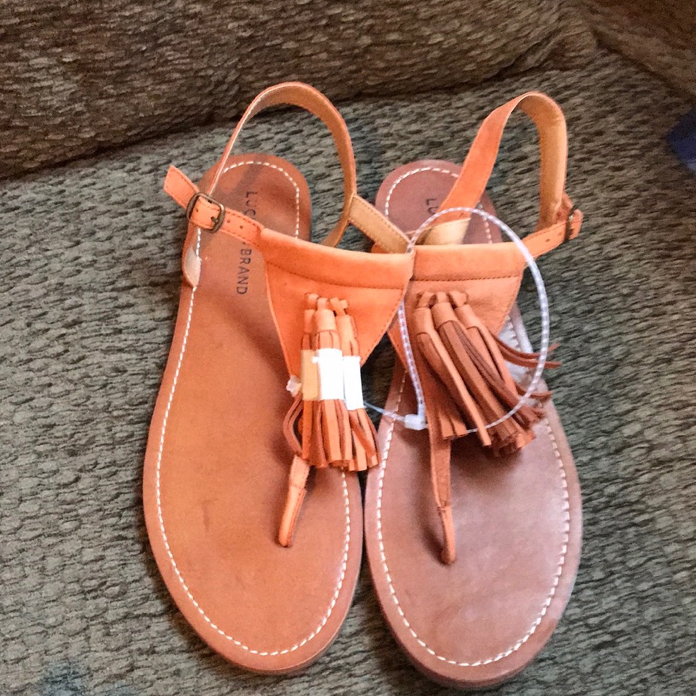 Lucky Brand Size 10 Sandals